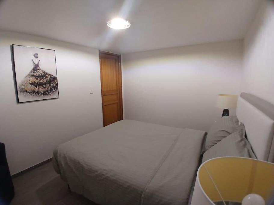 Apartament Hebergement Senlis Senlis  Zewnętrze zdjęcie